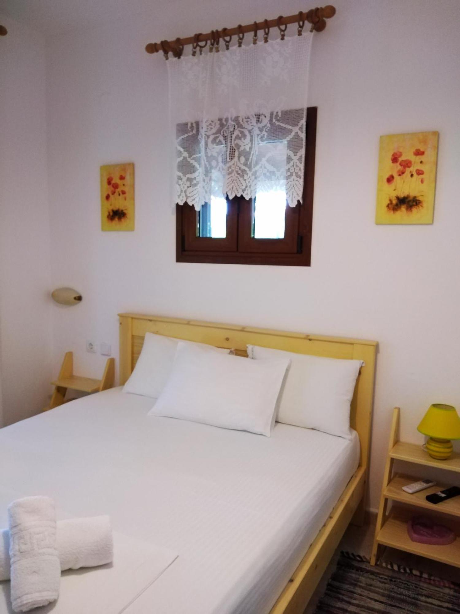Parselia Rooms Терма Екстериор снимка