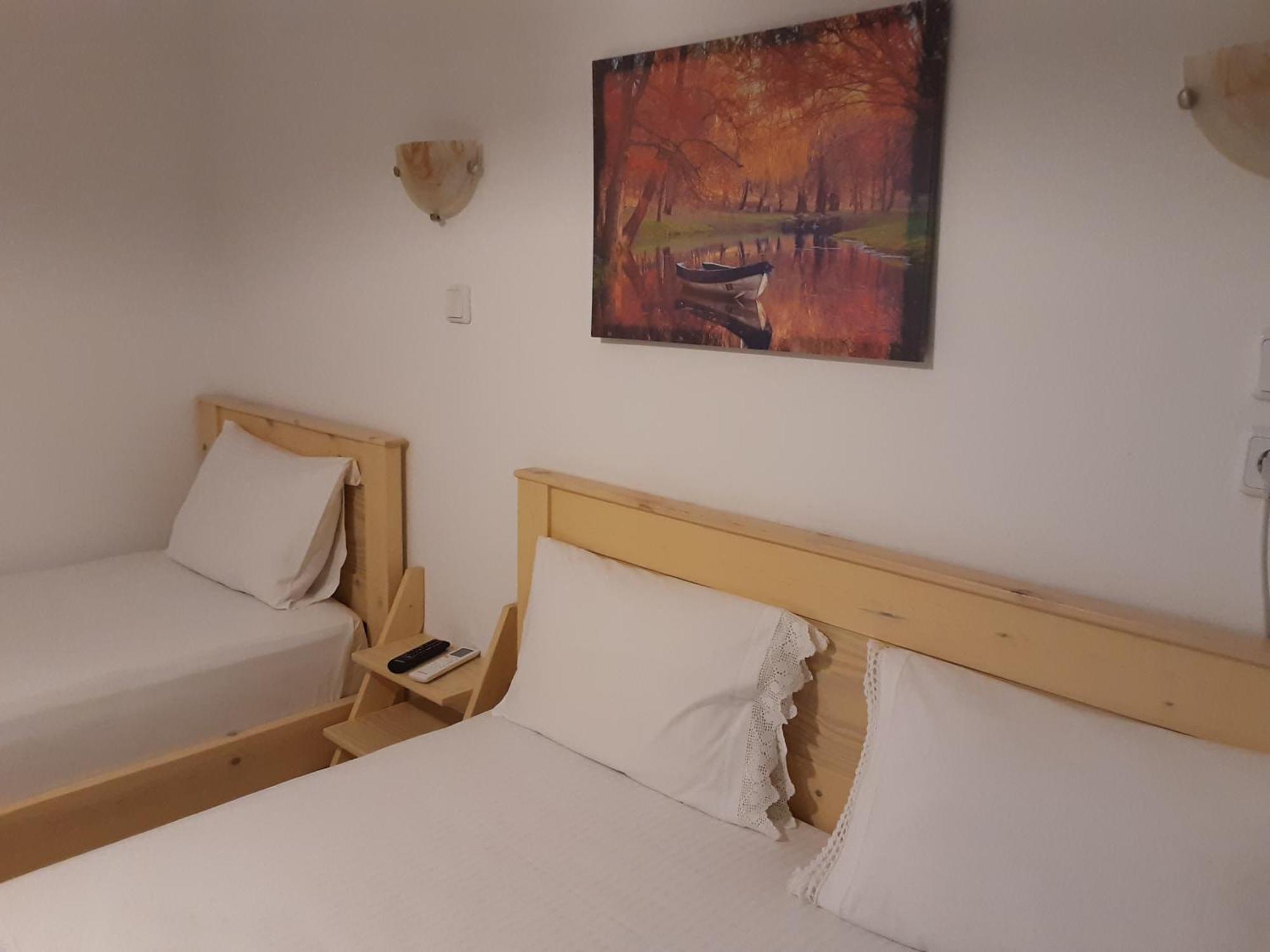 Parselia Rooms Терма Екстериор снимка