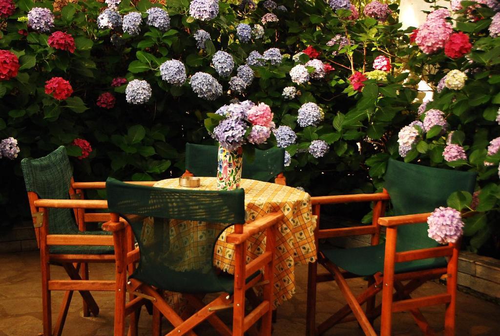 Parselia Rooms Терма Екстериор снимка